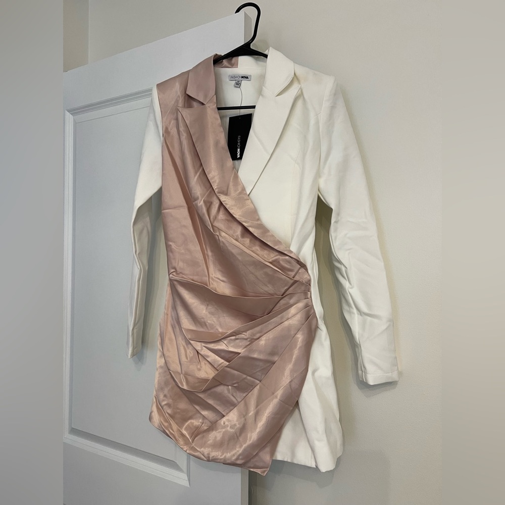 Blazer romper fashion nova white and silky pink